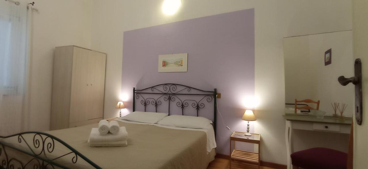 Onlyrooms III - Piazza Jenne Cagliari Exteriér fotografie