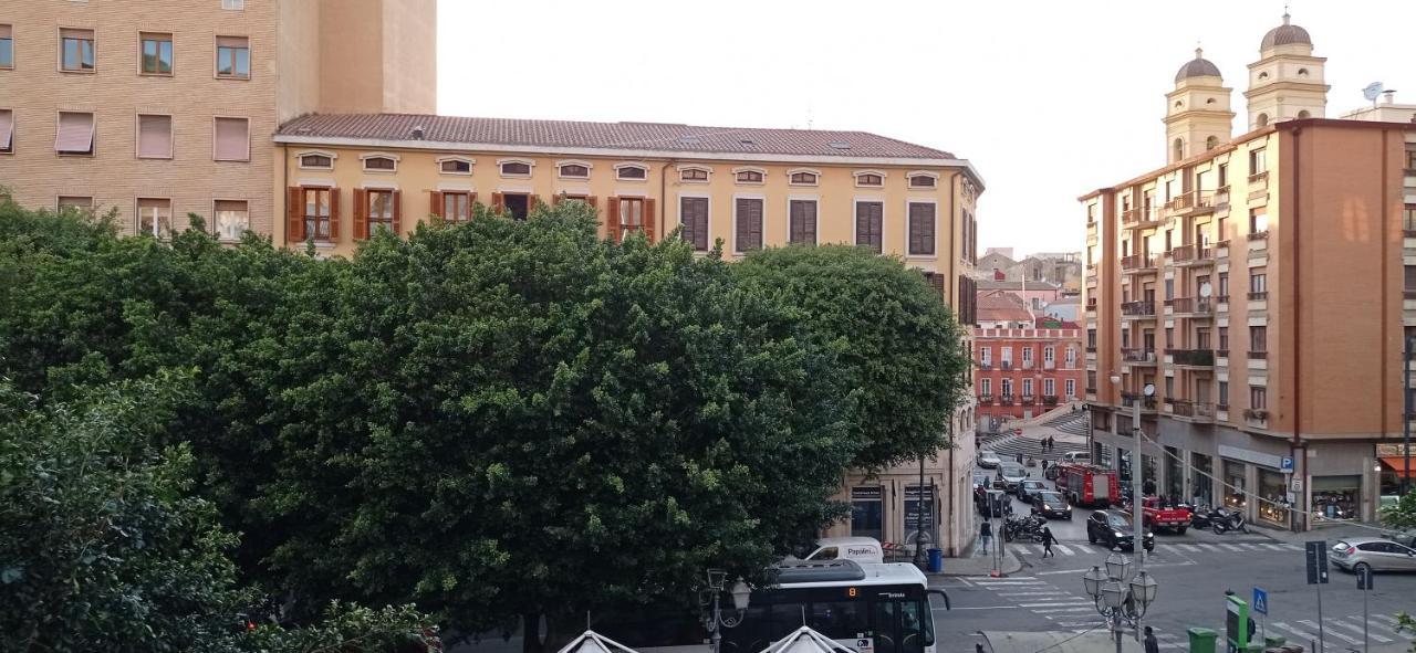 Onlyrooms III - Piazza Jenne Cagliari Exteriér fotografie